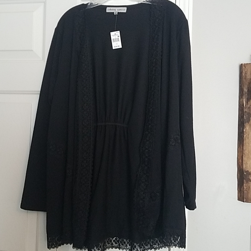 Black Cardigan with lace detail. Size 1x.